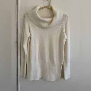 Moth Anthropologie Cream Brenta Cowl Neck Sweater size S